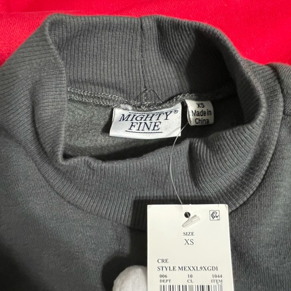 Christmas dress embellished santa golden pom poms red and gray fleece lined - Picture 5 of 8